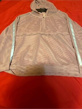 Soho Sport Dusty Pink Mesh Hooded Top with Subtle Shine